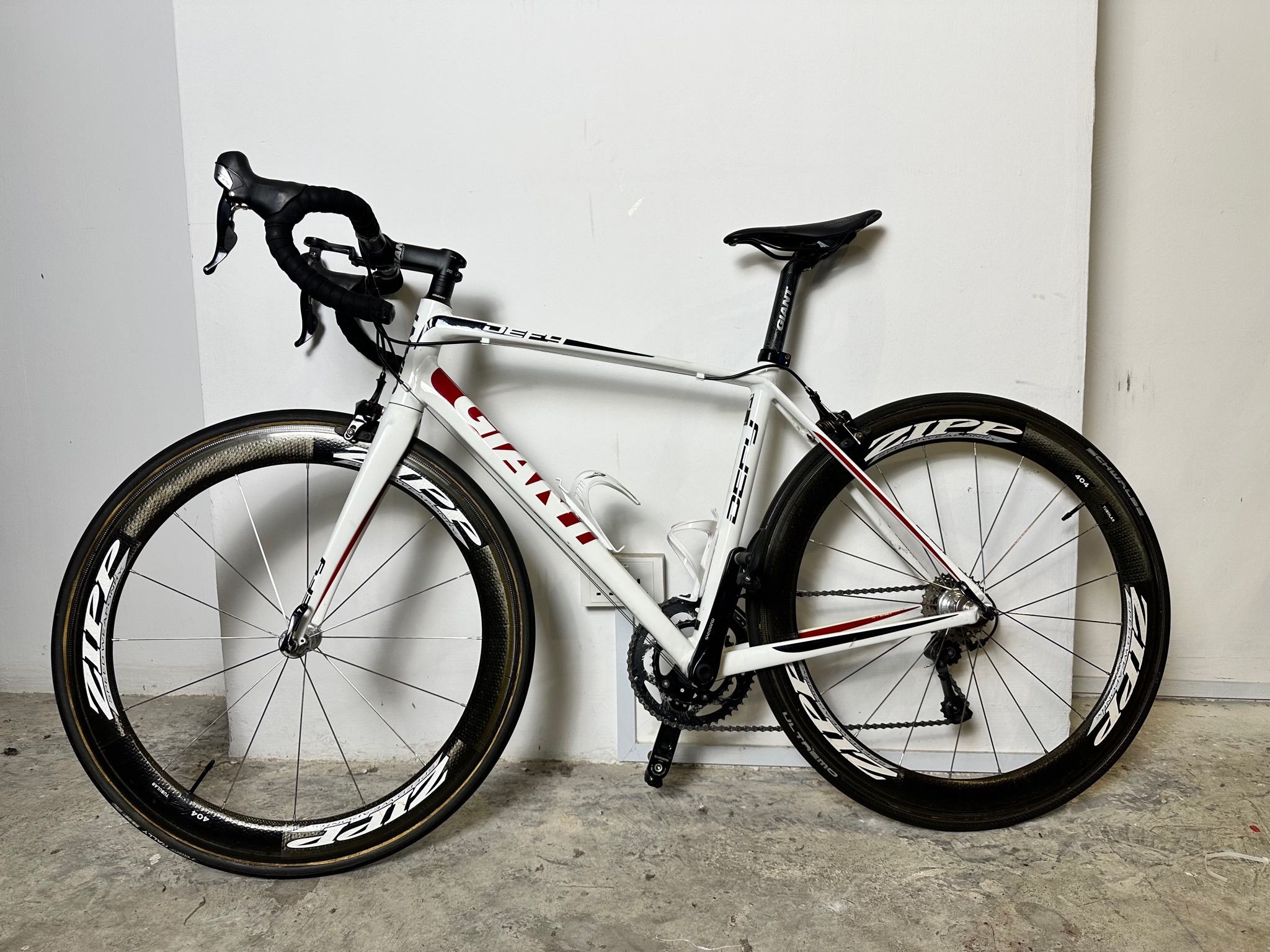 Giant Defy
